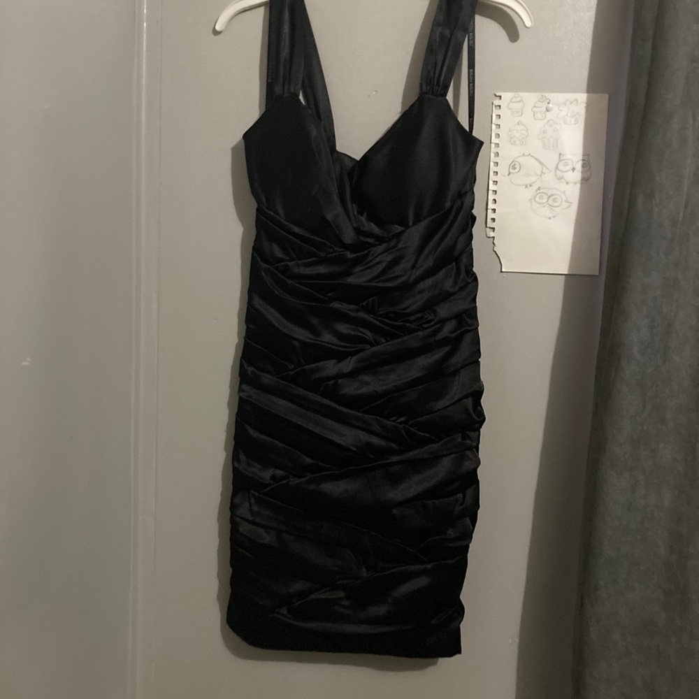 Bisous bisousBlack homecoming dress sz8